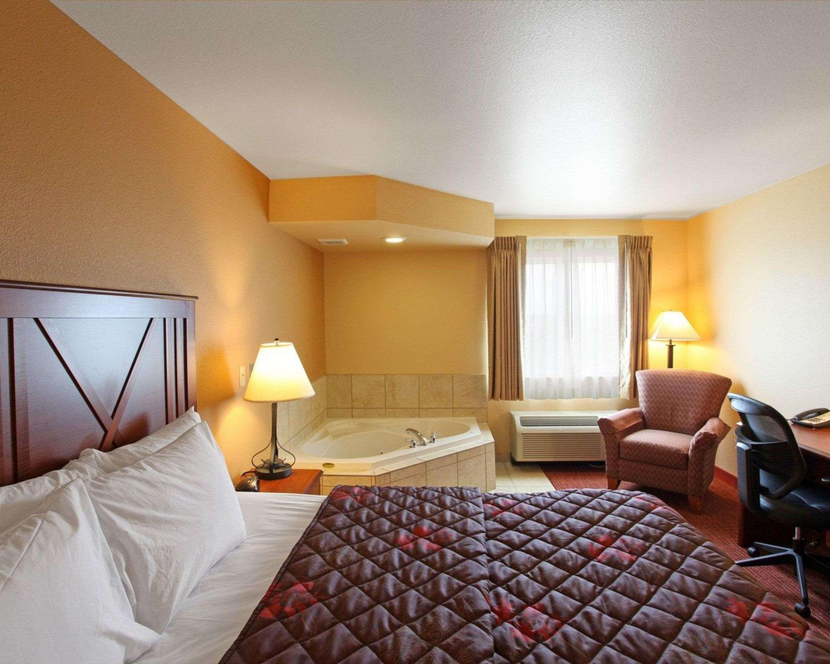 Rodeway Inn & Suites Phillipsburg Εξωτερικό φωτογραφία