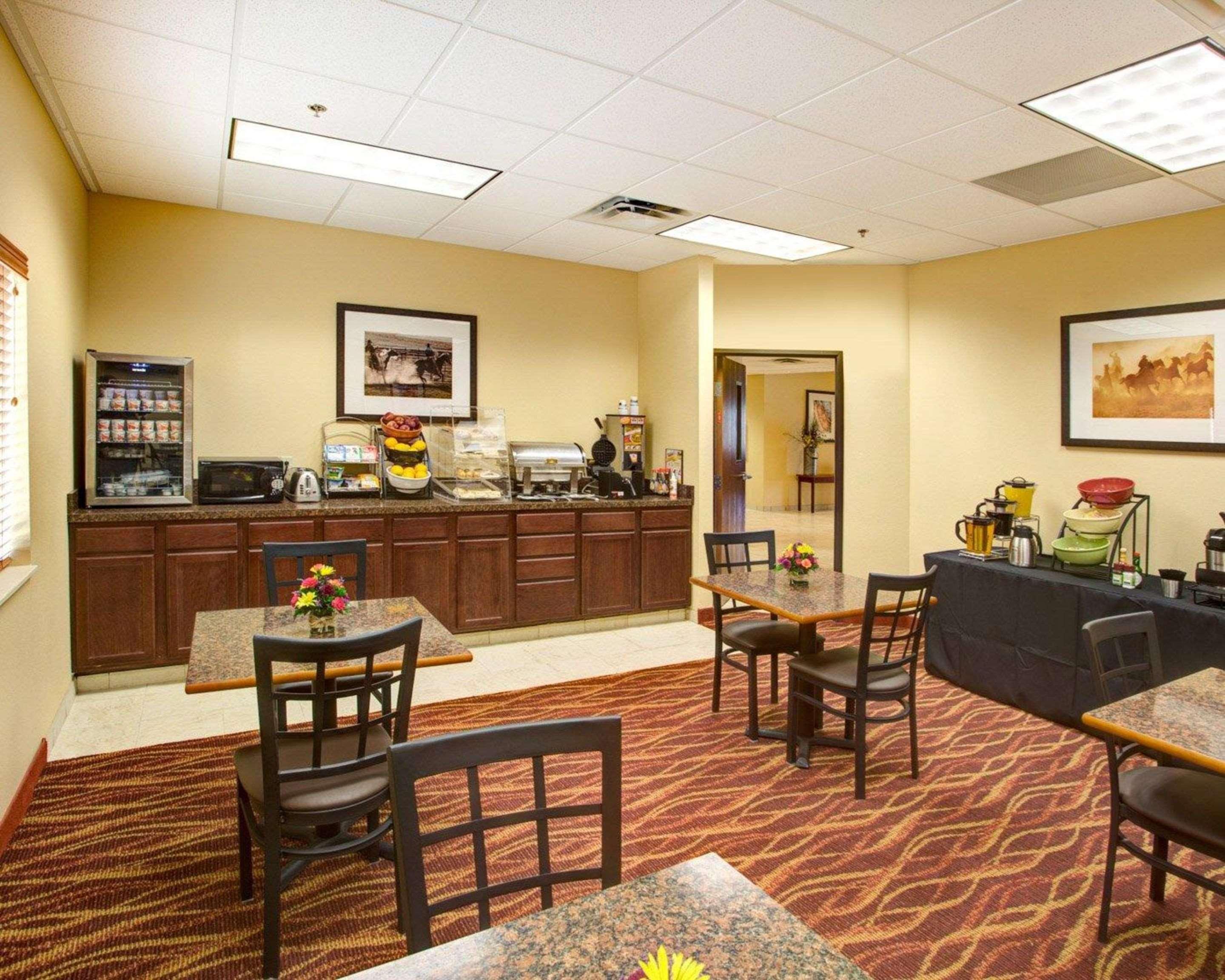 Rodeway Inn & Suites Phillipsburg Εξωτερικό φωτογραφία