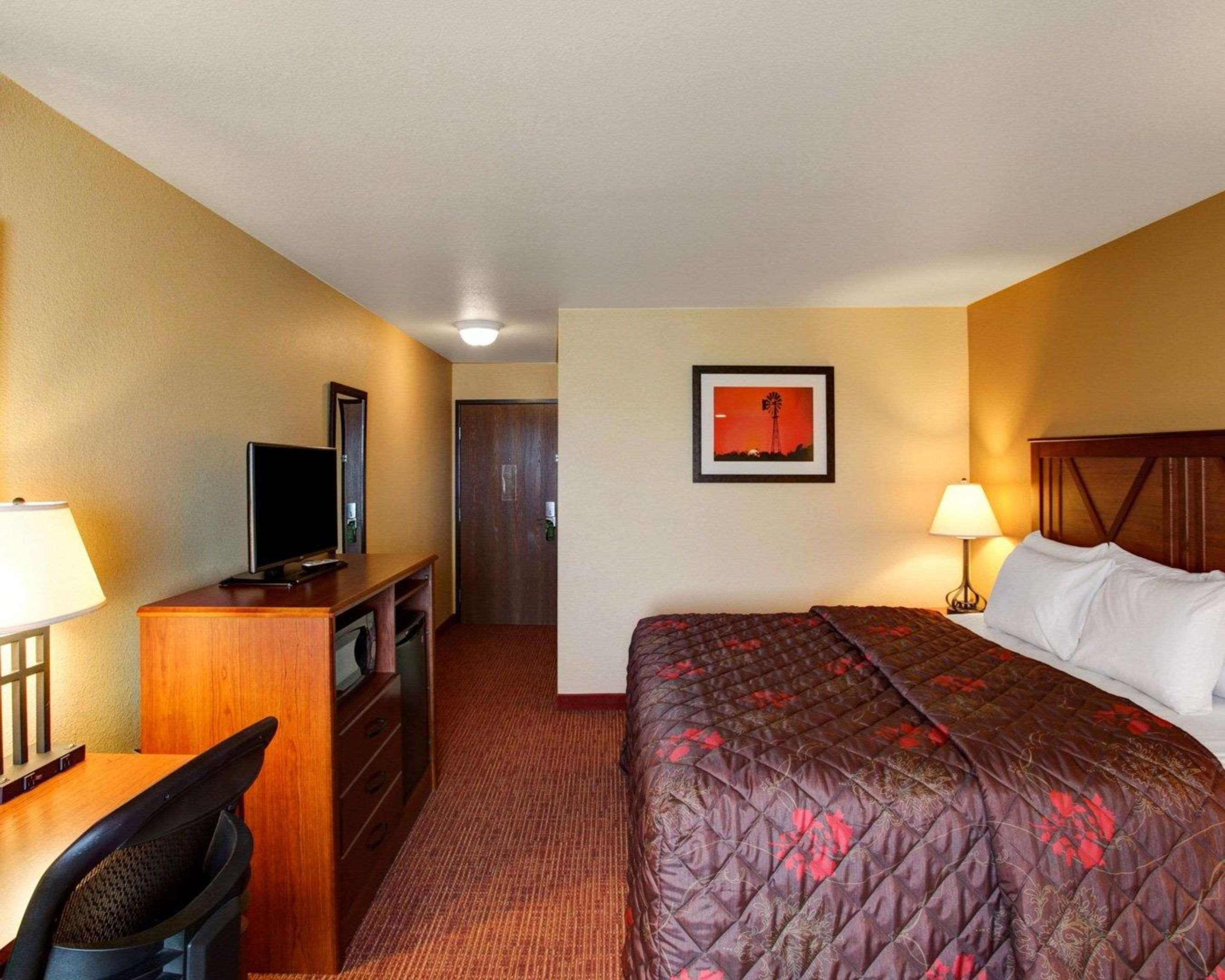 Rodeway Inn & Suites Phillipsburg Εξωτερικό φωτογραφία